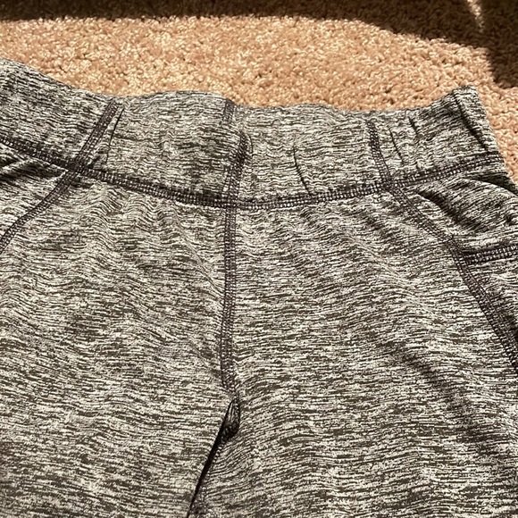 Champions gray leggings - Picture 3 of 6
